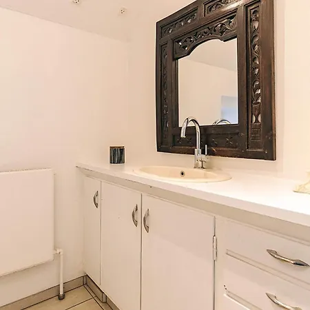 Holiday home 20 Person In *