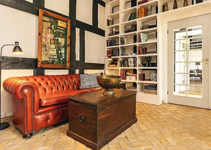 20 Person In 別荘 スベンボー